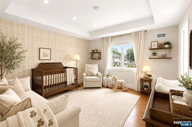 335 Riverdale Drive, Fort Lee, NJ 07024