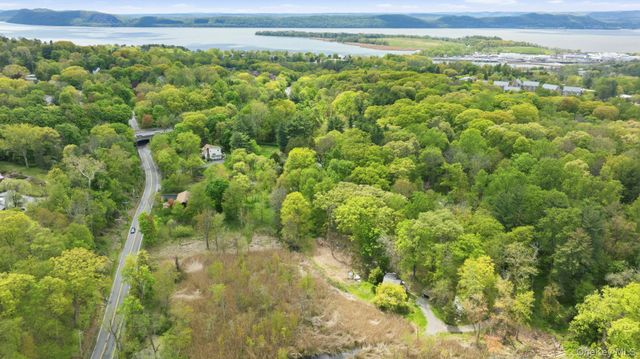 227 Cedar Lane, Ossining, NY 10562