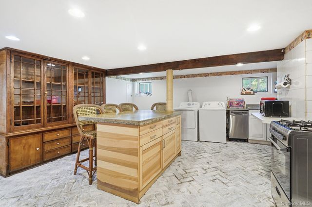 227 Cedar Lane, Ossining, NY 10562