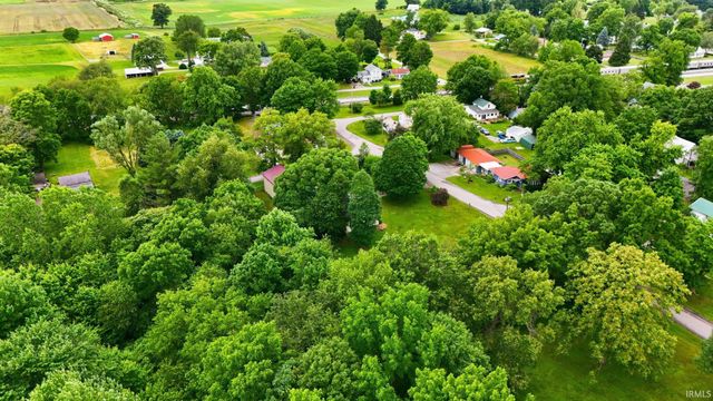 1475 W South Drive, Pleasant Lake, IN 46779