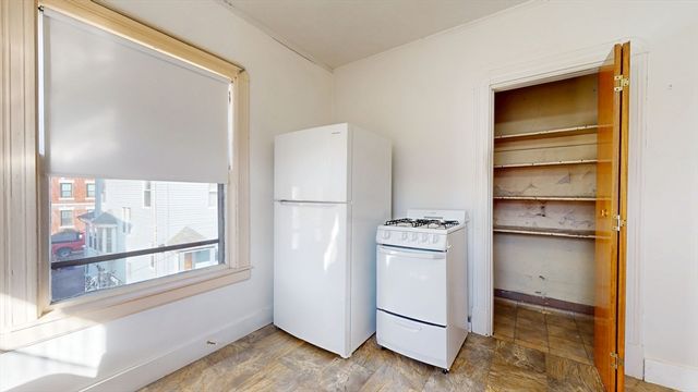 5 Fiske Ter, Boston, MA 02134