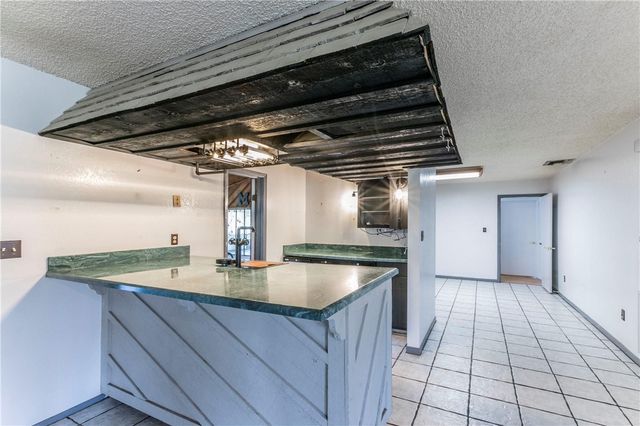 180 FCR 797, Donie, TX 75838