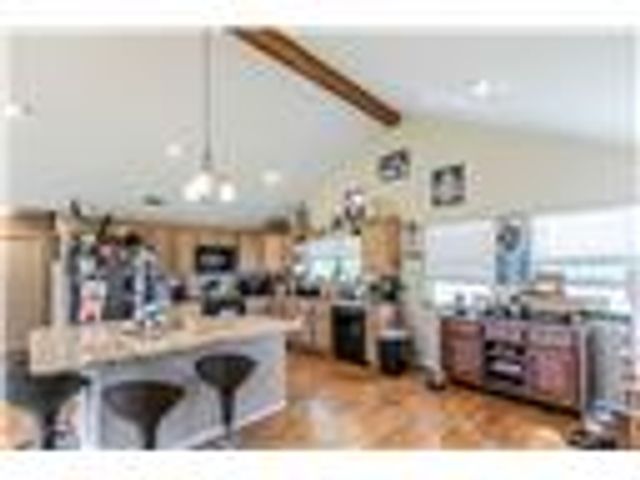 180 FCR 797, Donie, TX 75838