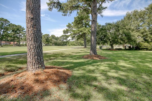 75 Haig Ct., Georgetown, SC 29440