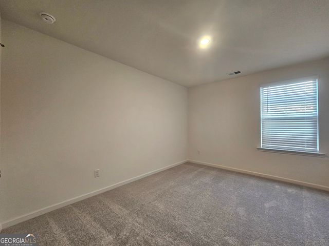 285 Red Dragon Drive, Jefferson, GA 30549