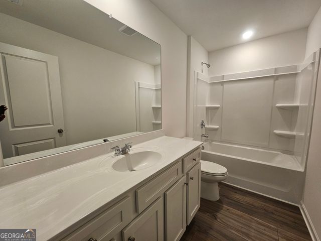 285 Red Dragon Drive, Jefferson, GA 30549