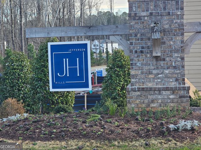 285 Red Dragon Drive, Jefferson, GA 30549