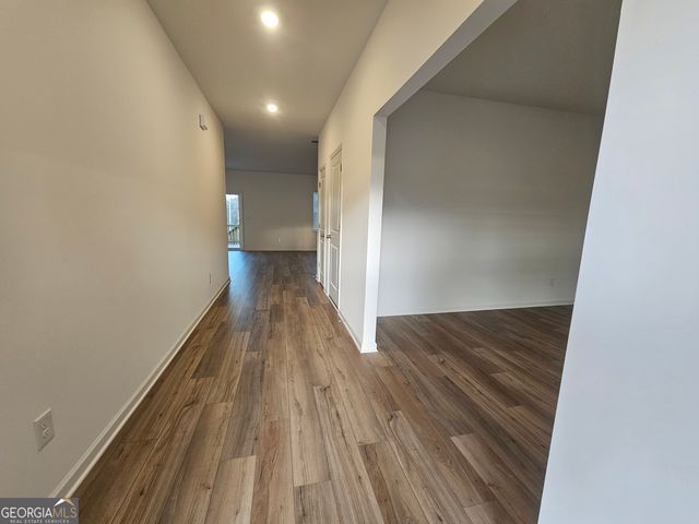 285 Red Dragon Drive, Jefferson, GA 30549