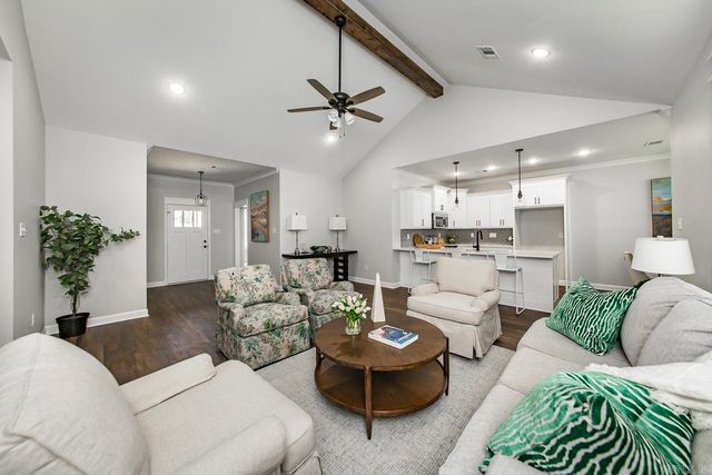 912 E Dell Vista Cove, Cabot, AR 72023