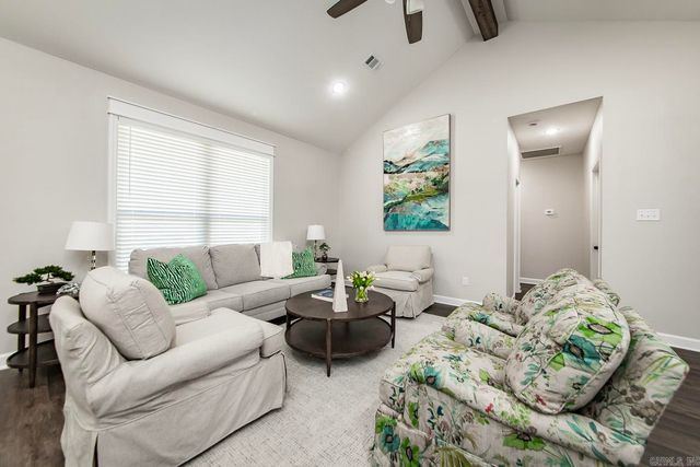 912 E Dell Vista Cove, Cabot, AR 72023