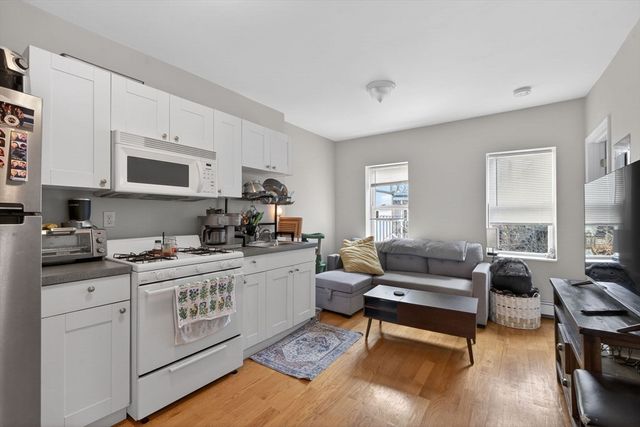 528 Dorchester Ave, Boston, MA 02127