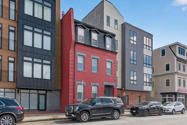 528 Dorchester Ave, Boston, MA 02127