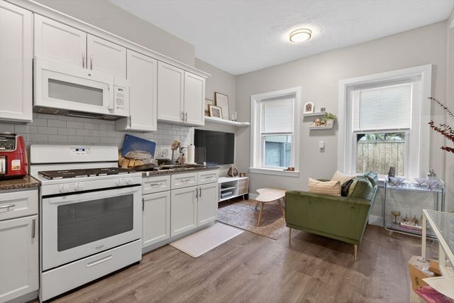 528 Dorchester Ave, Boston, MA 02127