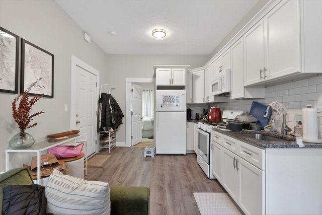 528 Dorchester Ave, Boston, MA 02127