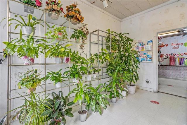 915 E Julian Street, San Jose, CA 95112