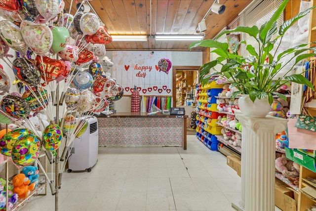 915 E Julian Street, San Jose, CA 95112