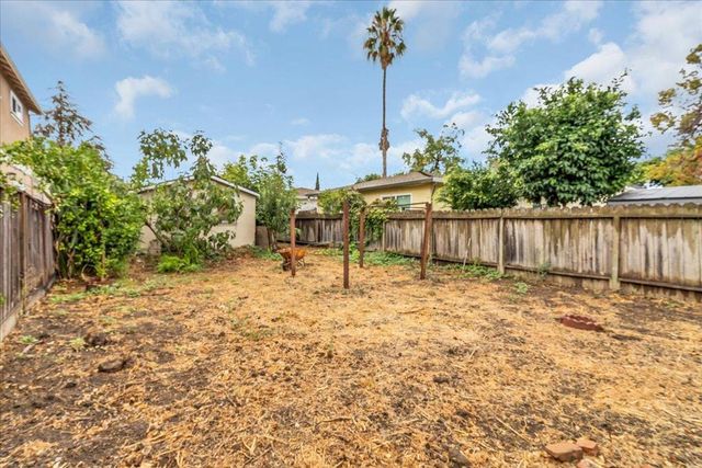 915 E Julian Street, San Jose, CA 95112