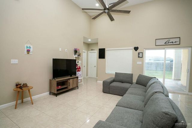 1512 Isabella Grace Street, Weslaco, TX 78599