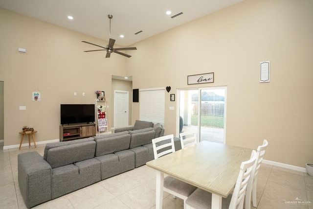 1512 Isabella Grace Street, Weslaco, TX 78599