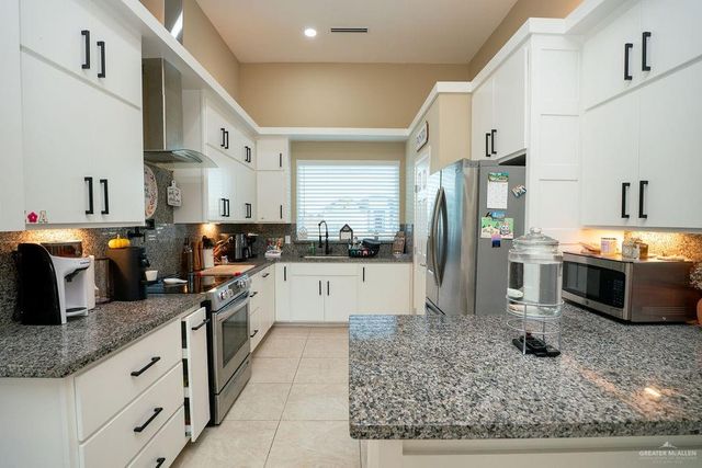 1512 Isabella Grace Street, Weslaco, TX 78599