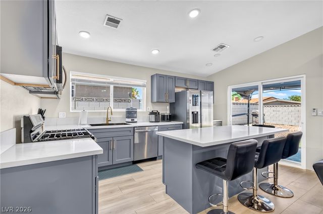 5137 Rappahanock Street, Las Vegas, NV 89122