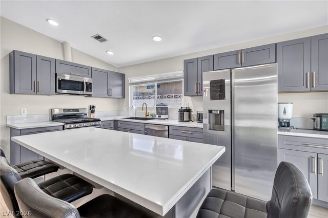 5137 Rappahanock Street, Las Vegas, NV 89122