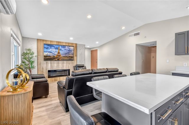 5137 Rappahanock Street, Las Vegas, NV 89122