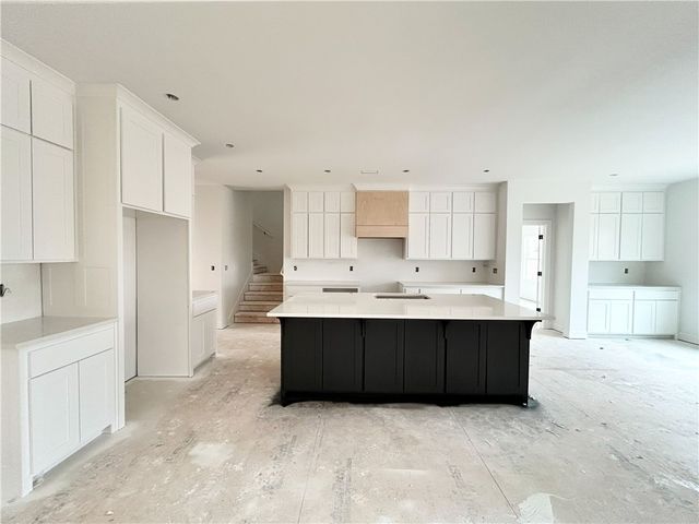 1 Ila Lane, Bella Vista, AR 72714