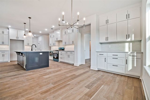 1 Ila Lane, Bella Vista, AR 72714