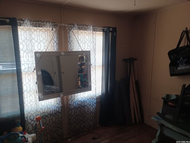 2204 Zanderson, Jourdanton, TX 78026