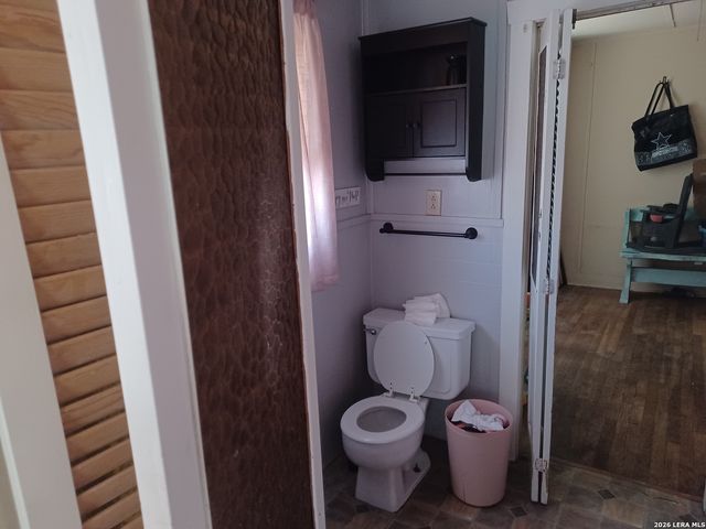 2204 Zanderson, Jourdanton, TX 78026