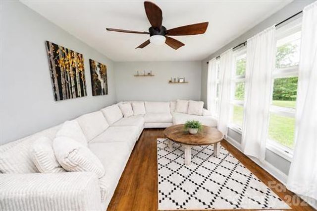 195 Stribling Circle, Spartanburg, SC 29301
