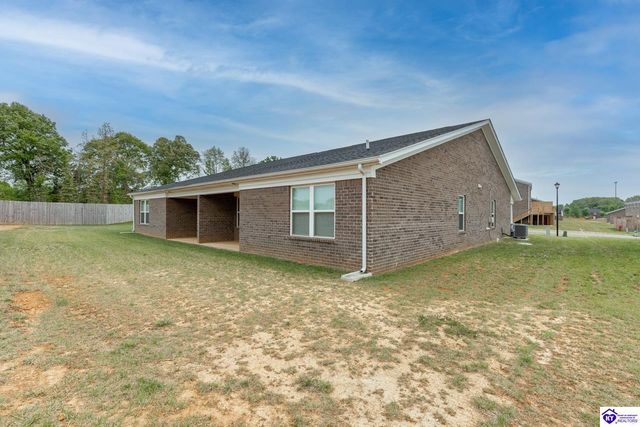 305 Breckinridge Circle, Vine Grove, KY 40175