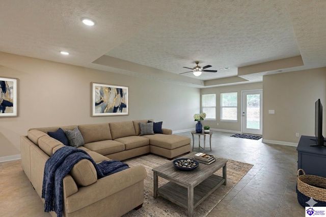 305 Breckinridge Circle, Vine Grove, KY 40175