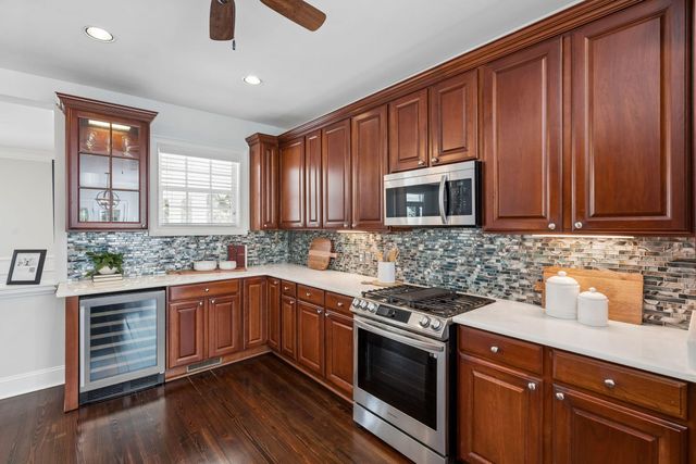 1327 Headquarters Plantation Drive, Johns Island, SC 29455