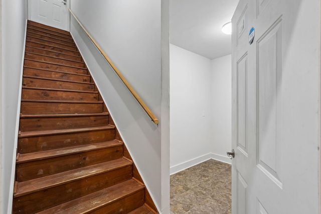 1327 Headquarters Plantation Drive, Johns Island, SC 29455