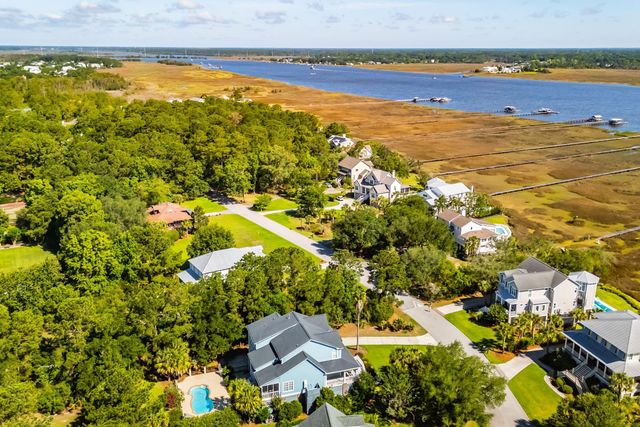 1327 Headquarters Plantation Drive, Johns Island, SC 29455