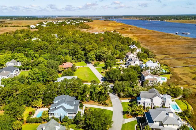 1327 Headquarters Plantation Drive, Johns Island, SC 29455