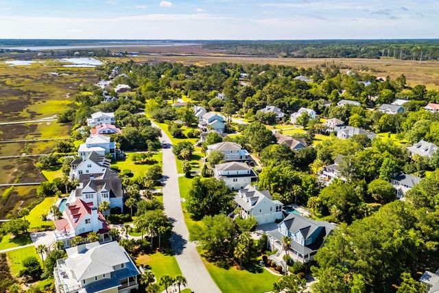 1327 Headquarters Plantation Drive, Johns Island, SC 29455