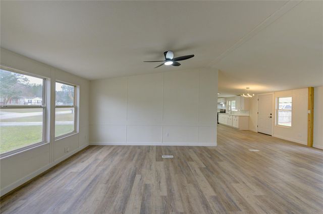 31302 W Timberloch Trail, Magnolia, TX 77355