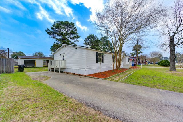 31302 W Timberloch Trail, Magnolia, TX 77355