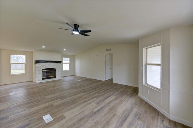 31302 W Timberloch Trail, Magnolia, TX 77355