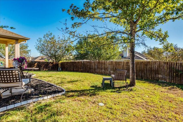 208 Ashwood N DR N, Kyle, TX 78640