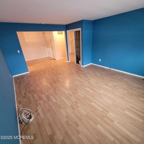 213 Main Street 4, Keansburg, NJ 07734