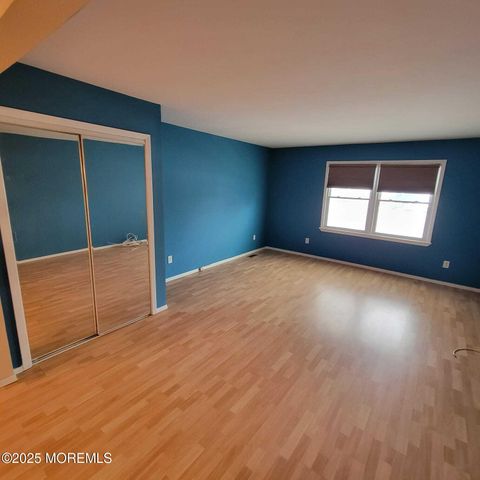 213 Main Street 4, Keansburg, NJ 07734