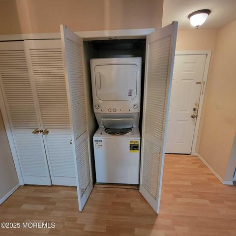 213 Main Street 4, Keansburg, NJ 07734