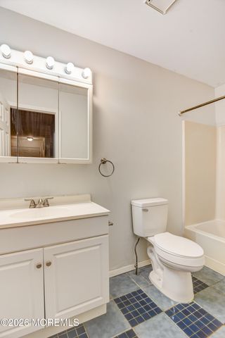 213 Main Street 4, Keansburg, NJ 07734