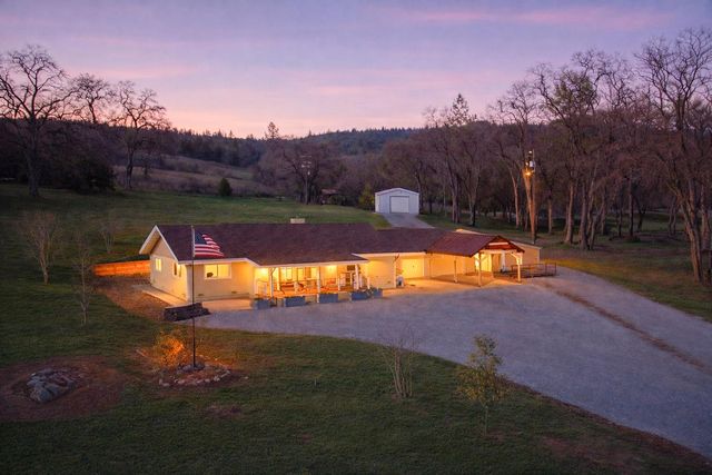 1203 Green Meadow Ct, Murphys, CA 95247