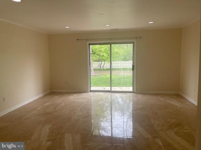 14 CHATHAM CT, East Windsor, NJ 08520
