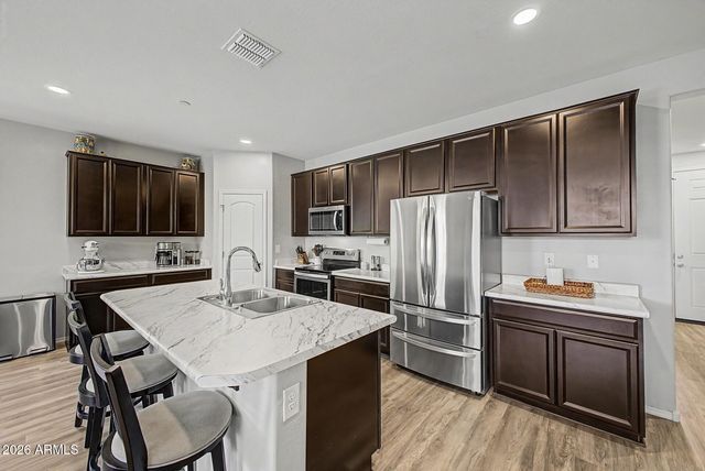 7516 E FLOWER Avenue, Mesa, AZ 85208